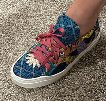 Quilt your own sneakers